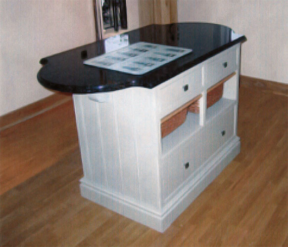 Photo 034 - Kitchen Island